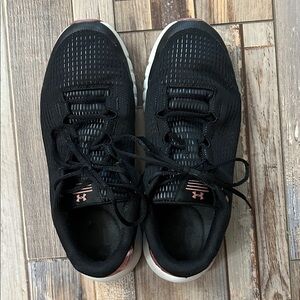 Under Armour Black and Pink Athletic Tennis Shoes Women’s 9.5
